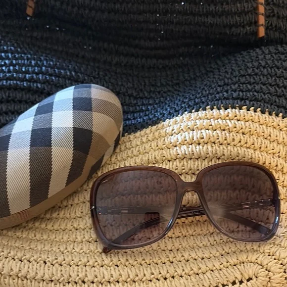 Burberry Brown Sunglasses Chic Accessory Burberry | Accessories | Burberry Brown Sunglasses Chic  main image 2